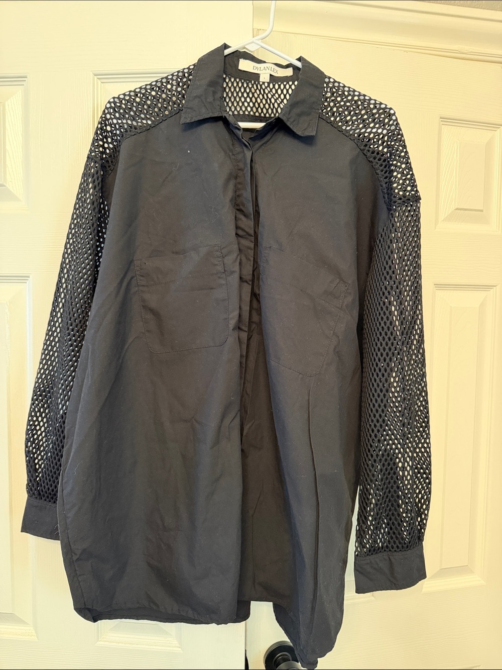 dylanlex Black Mesh-Sleeve Lightweight button down Shirt